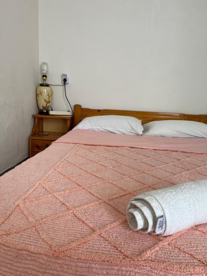 Ngm . Home El Pireo Exterior foto